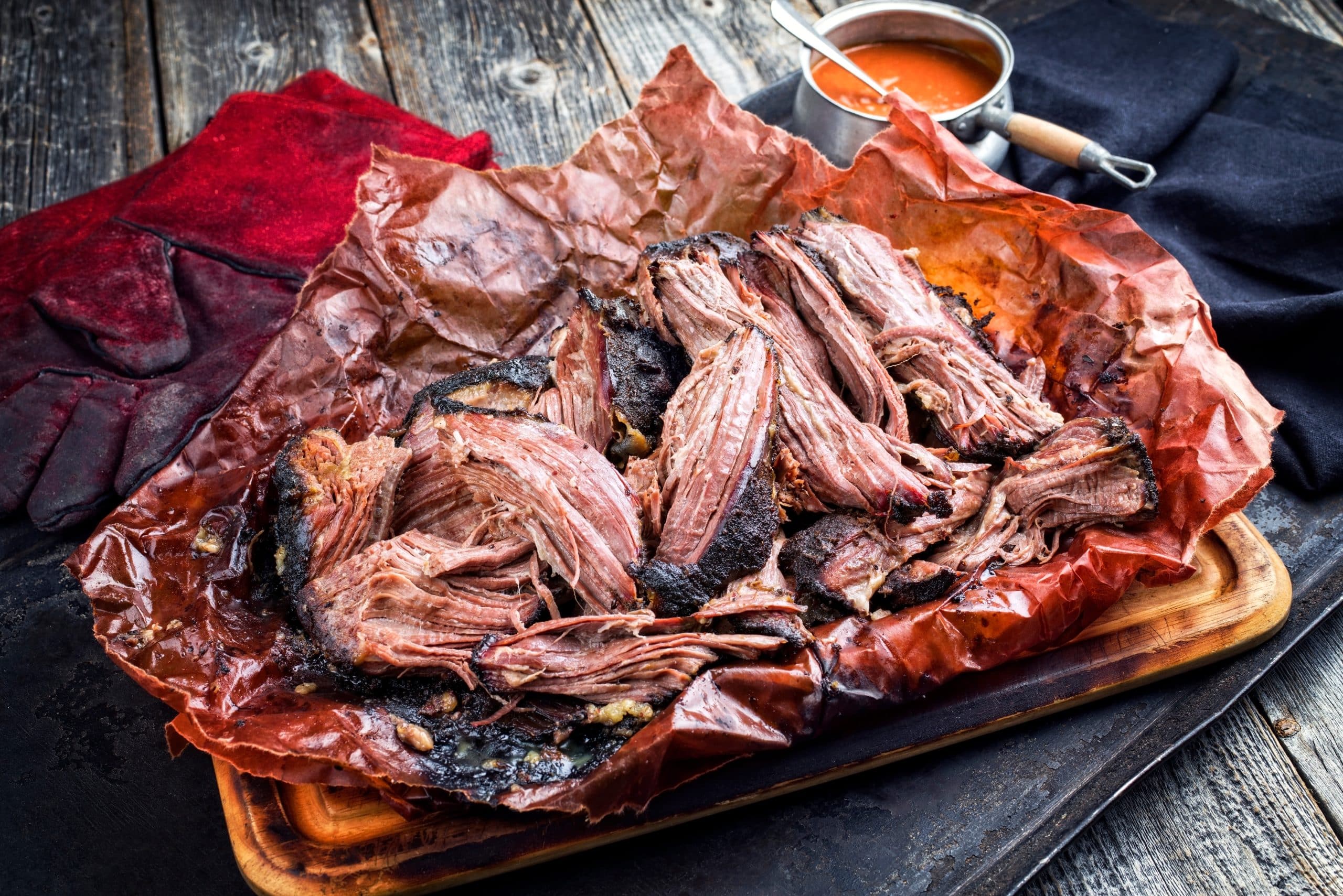 North Carolina barbecue vlees op bakpapier